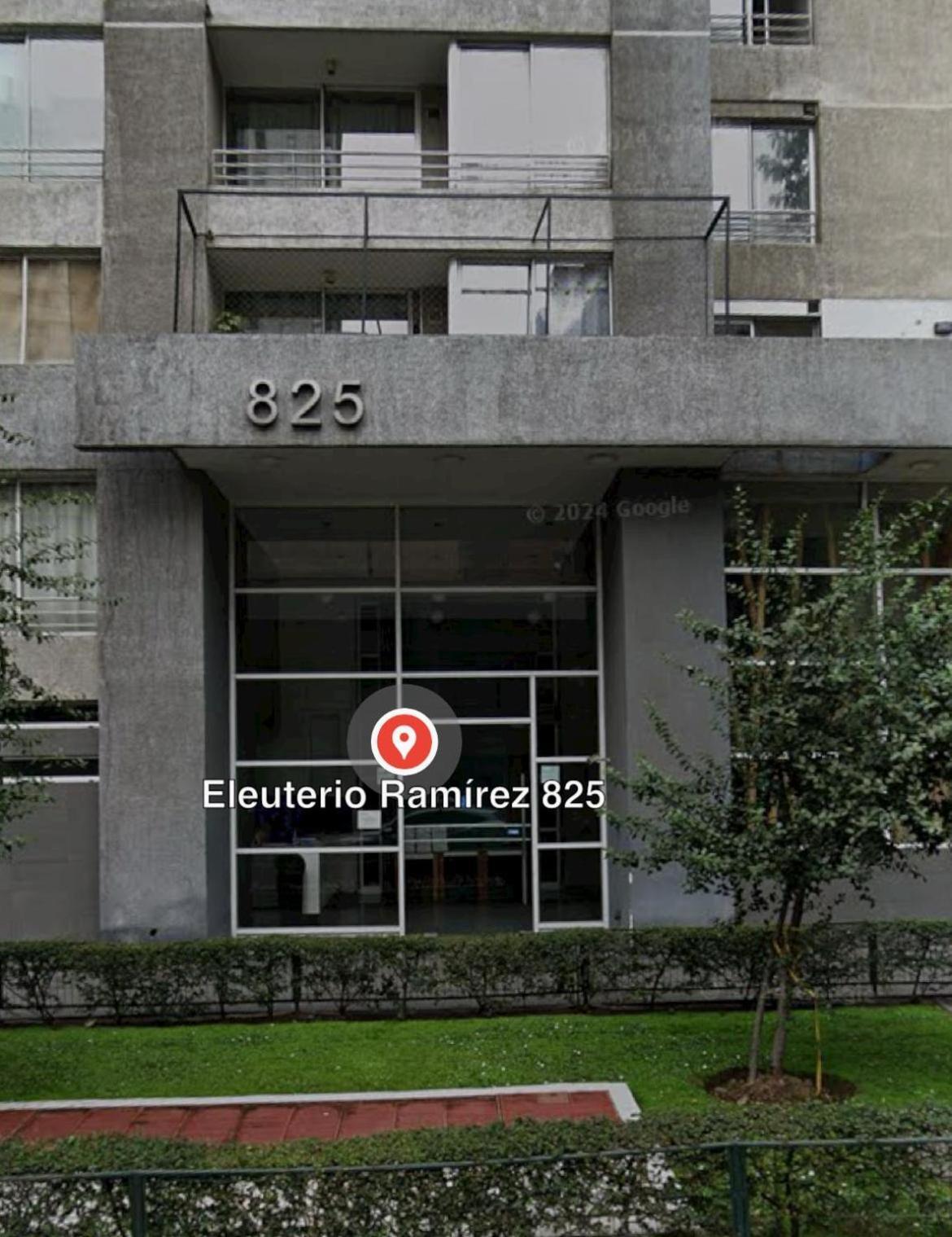 Cerca Movistar Arena Y A Pasos Del Metro Universidad De Chile Con Estacionamiento Santiago Buitenkant foto